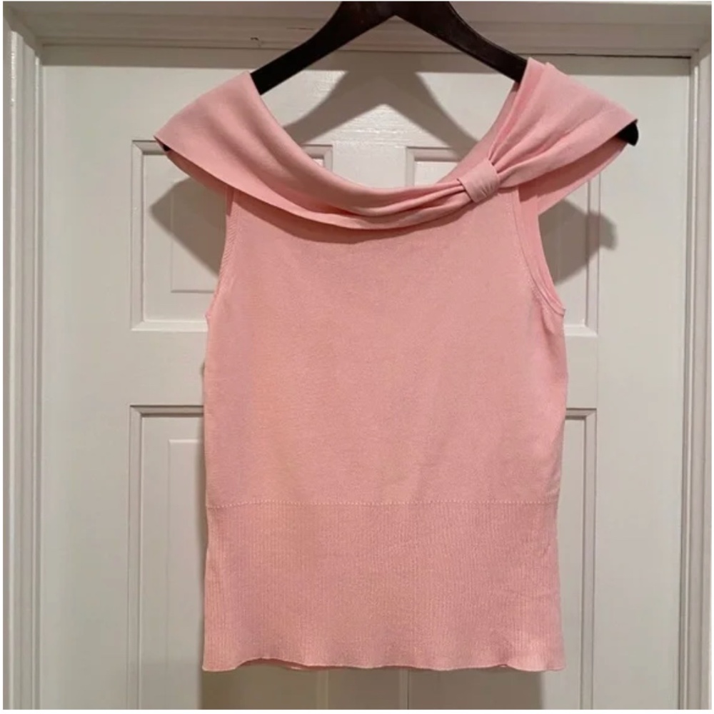 Beautiful Knit Top - Picture 2 of 6